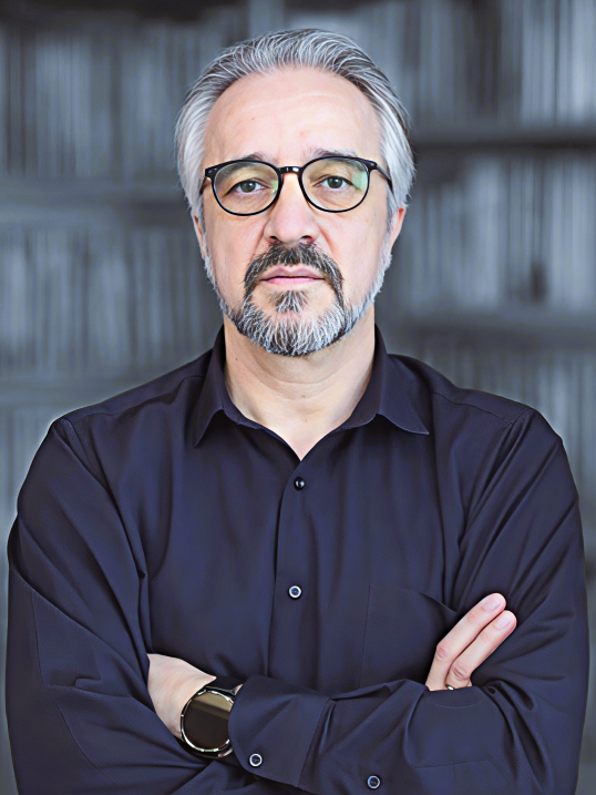 Speaker image Dragan Nenić